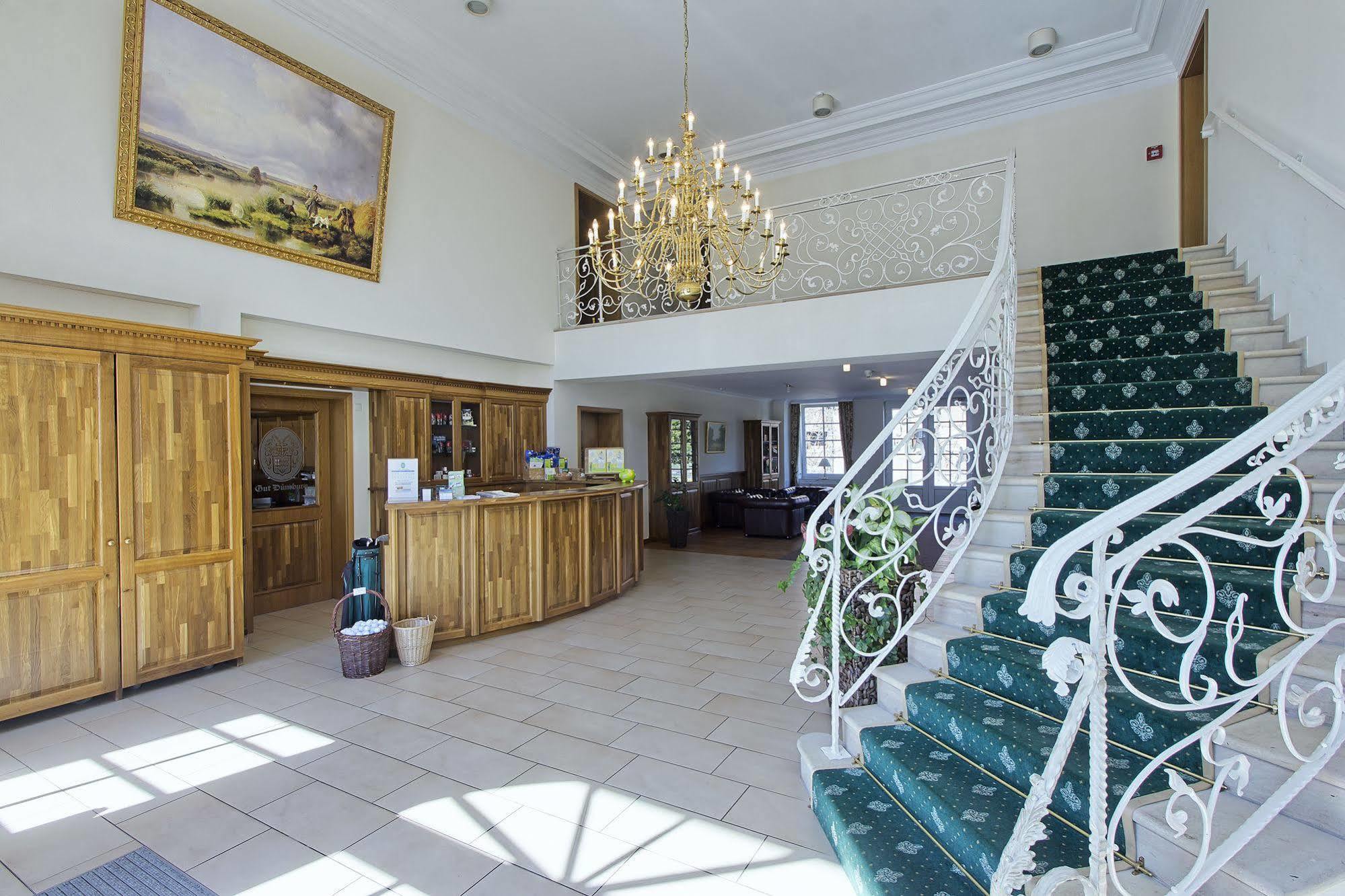 Golfpark Gut Dueneburg Hotel Харен Екстериор снимка