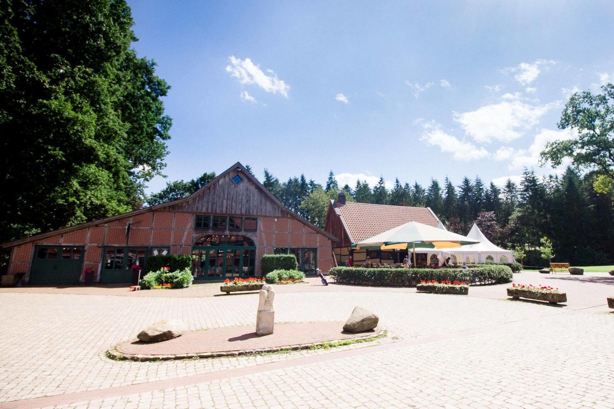 Golfpark Gut Dueneburg Hotel Харен Екстериор снимка